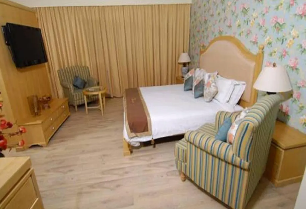 The Platinum, Boutique Business Hotel-1